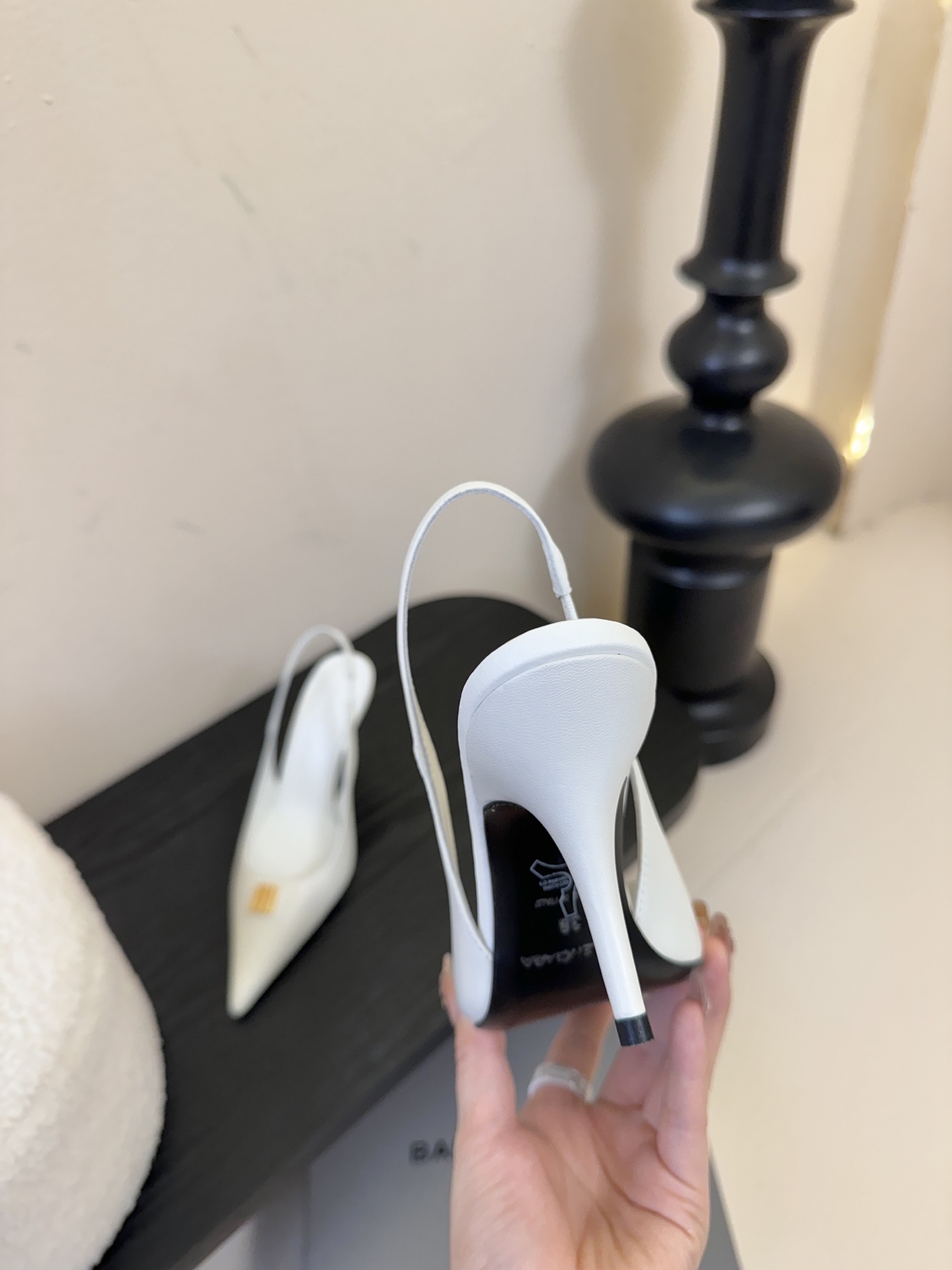 20251018/Balenciaga_251018-1